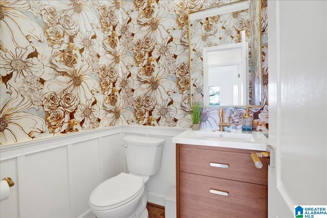 1128 AL SEIER ROAD, Hoover, AL 35226