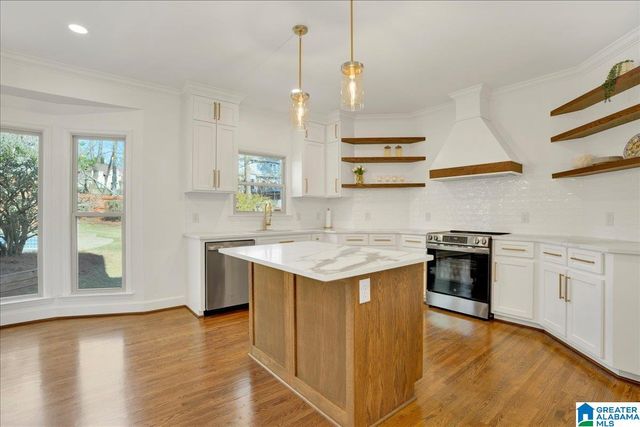 1128 AL SEIER ROAD, Hoover, AL 35226