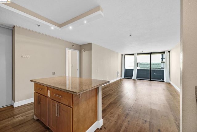 555 Pierce St 1424, Albany, CA 94706