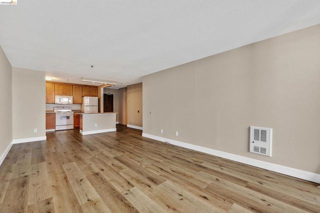 555 Pierce St 1424, Albany, CA 94706