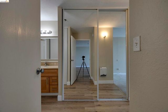 555 Pierce St 1424, Albany, CA 94706