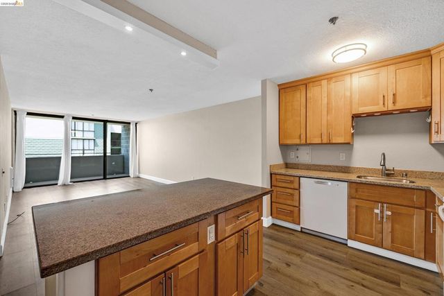 555 Pierce St 1424, Albany, CA 94706