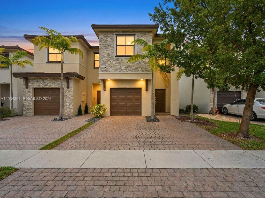 25175 SW 108th Avenue, Homestead, FL 33032