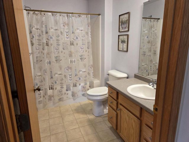 2209 Virginia DRIVE, Manitowoc, WI 54220