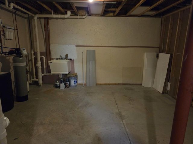 2209 Virginia DRIVE, Manitowoc, WI 54220