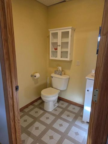 2209 Virginia DRIVE, Manitowoc, WI 54220