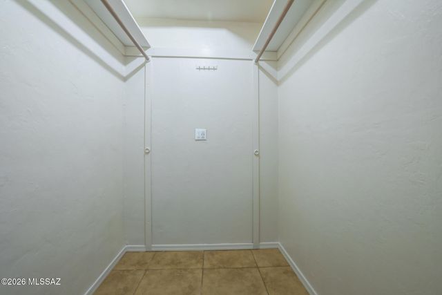 6260 E 2nd Street, Tucson, AZ 85711