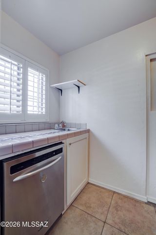 6260 E 2nd Street, Tucson, AZ 85711