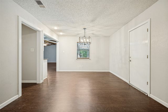 3204 Broken Arrow Road, Denton, TX 76209