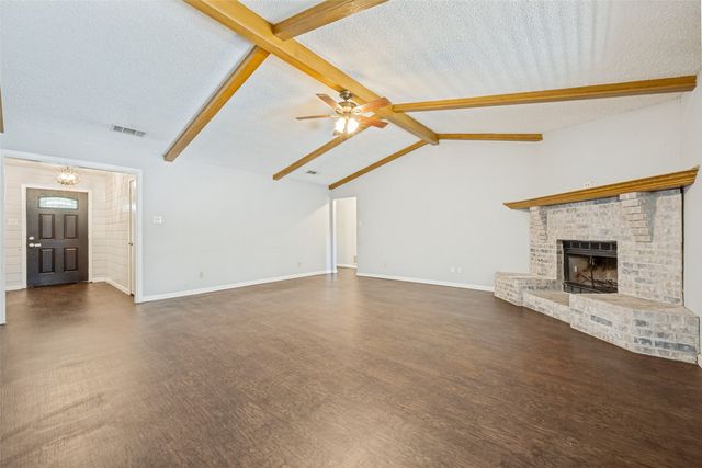 3204 Broken Arrow Road, Denton, TX 76209