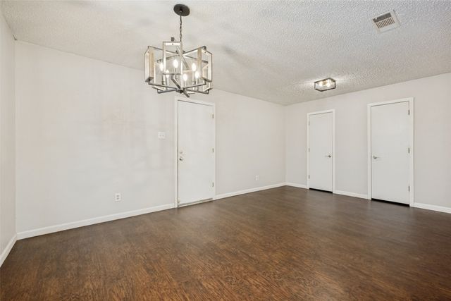 3204 Broken Arrow Road, Denton, TX 76209