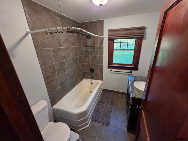 657 Cedar Street, Ashland, NE 68003