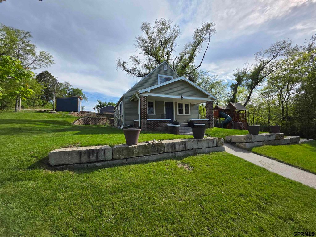 657 Cedar Street, Ashland, NE 68003