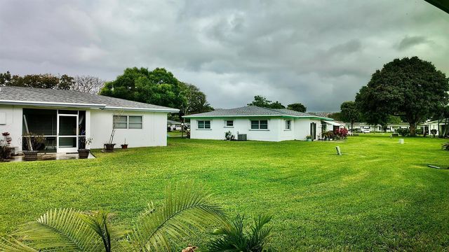 1061 NW 85th Terrace A111, Plantation, FL 33322