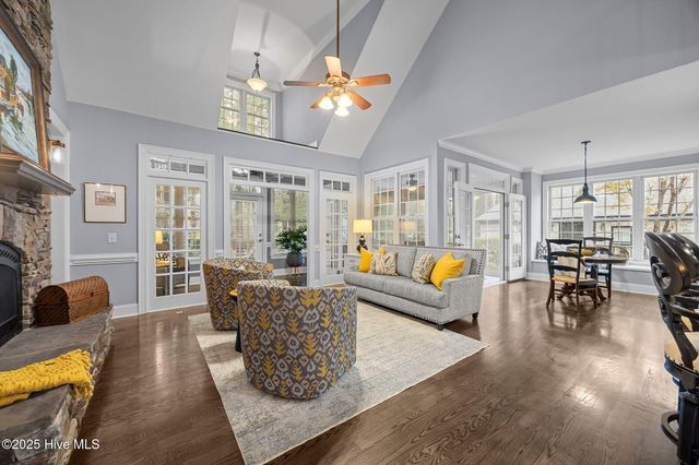 101 Merrimack Place, Chocowinity, NC 27817