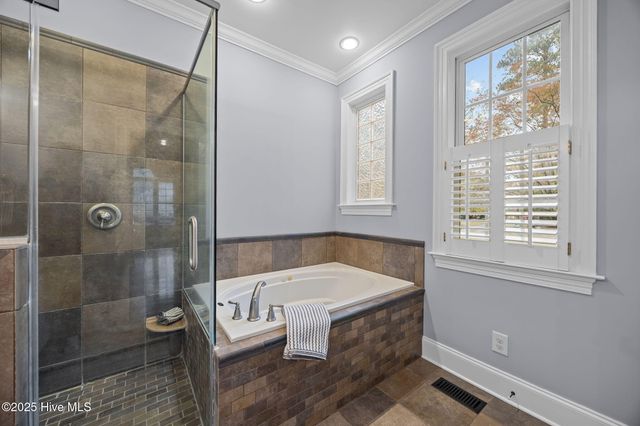 101 Merrimack Place, Chocowinity, NC 27817