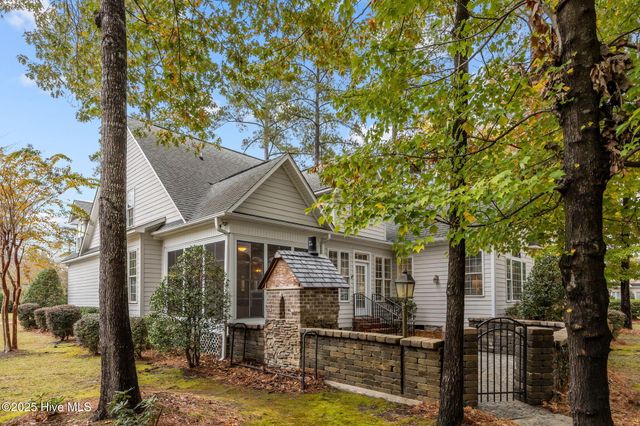 101 Merrimack Place, Chocowinity, NC 27817