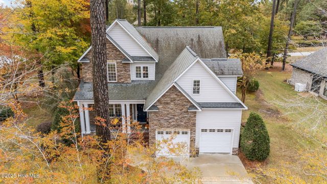 101 Merrimack Place, Chocowinity, NC 27817