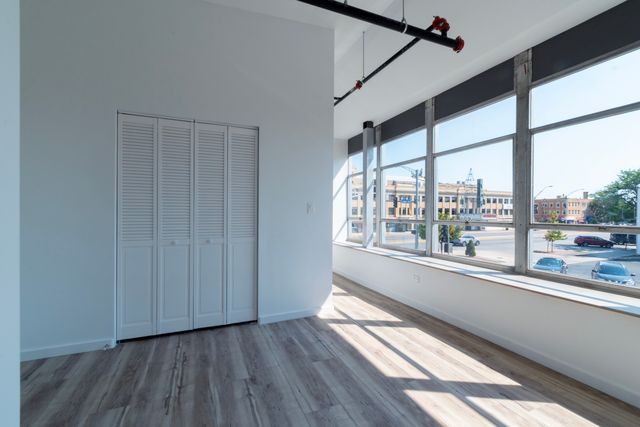 2202 Lombard Avenue 203, Berwyn, IL 60402