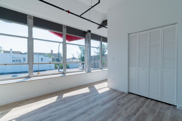 2202 Lombard Avenue 203, Berwyn, IL 60402