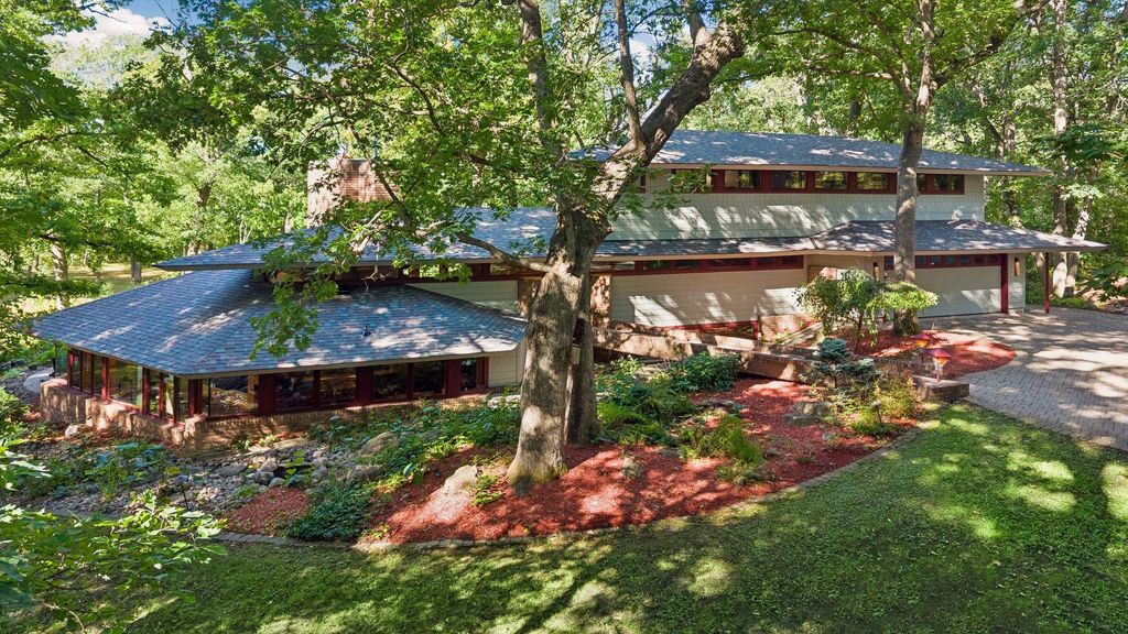 4 Thrush Lane, North Oaks, MN 55127 — exterior