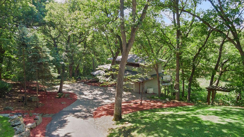 4 Thrush Lane, North Oaks, MN 55127 — photo 4