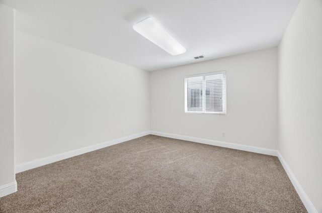 5316 Lotus Pond Way, Elk Grove, CA 95757