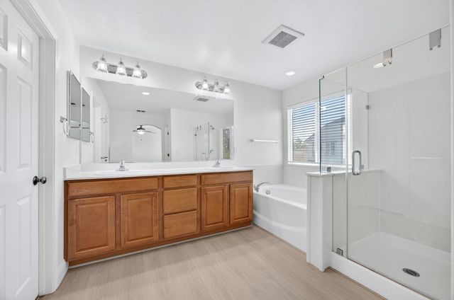 5316 Lotus Pond Way, Elk Grove, CA 95757