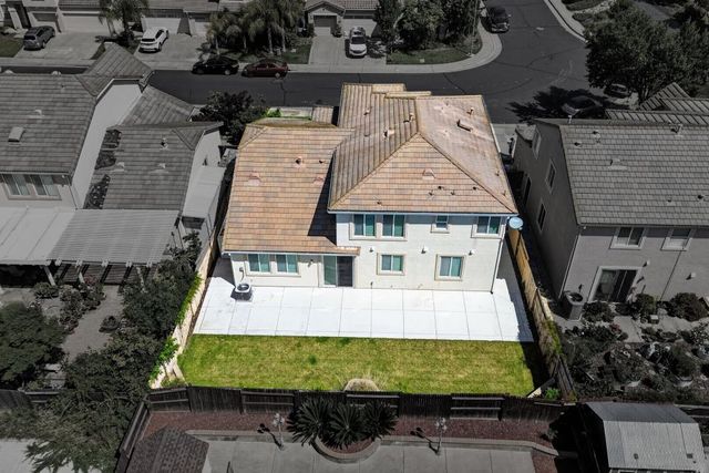 5316 Lotus Pond Way, Elk Grove, CA 95757
