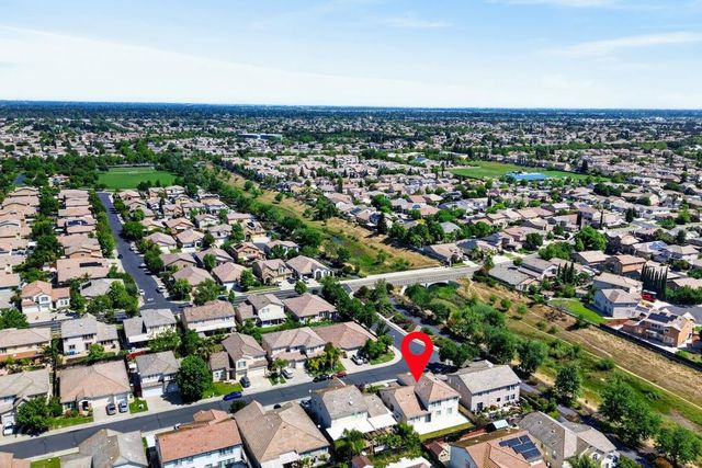 5316 Lotus Pond Way, Elk Grove, CA 95757