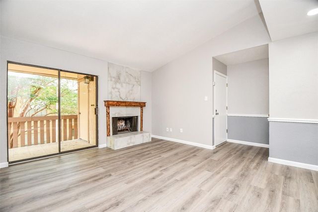 5001 Lamonte Lane 116, Houston, TX 77092