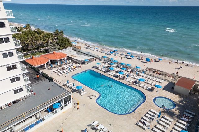 19201 Collins Avenue 949, Sunny Isles Beach, FL 33160