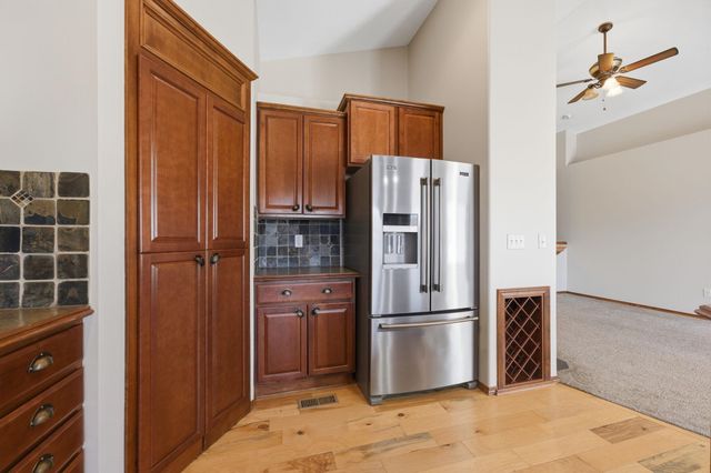 1218 N Hamilton Cir, Derby, KS 67037