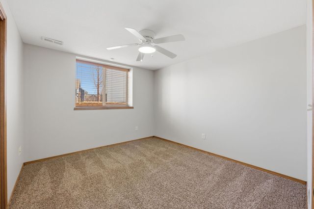 1218 N Hamilton Cir, Derby, KS 67037