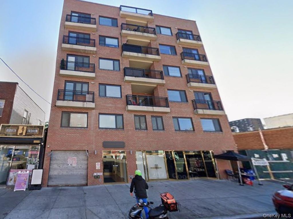172-18 Jamaica Avenue 2A, Jamaica, NY 11432