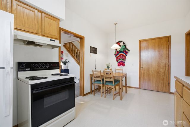 2404 G Street, Bellingham, WA 98225