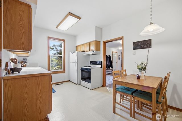 2404 G Street, Bellingham, WA 98225
