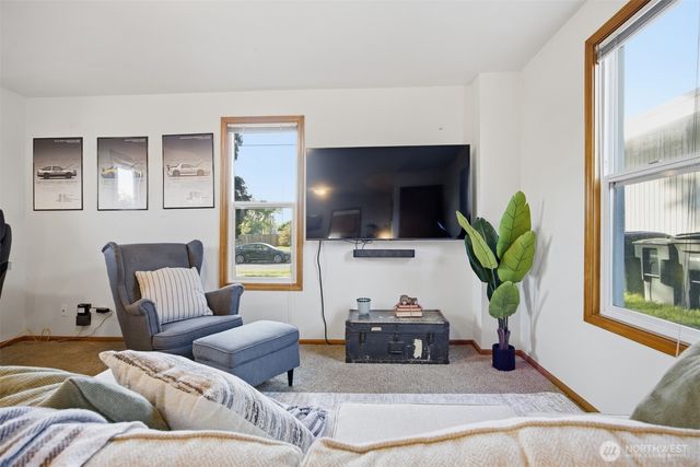 2404 G Street, Bellingham, WA 98225