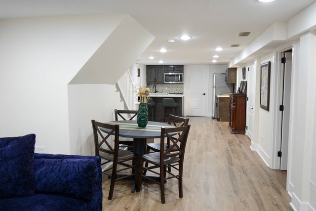 4947 W Parker Avenue, Chicago, IL 60639