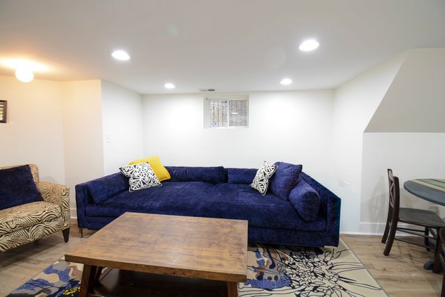 4947 W Parker Avenue, Chicago, IL 60639