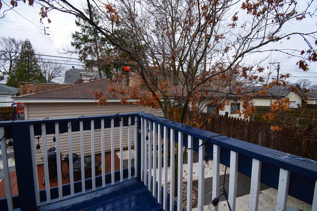 4947 W Parker Avenue, Chicago, IL 60639