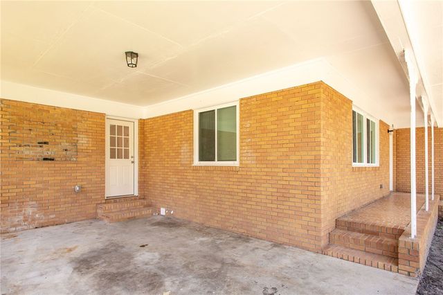 201 Washington Ave, Waycross, GA 31503