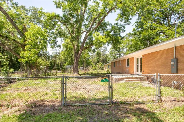 201 Washington Ave, Waycross, GA 31503