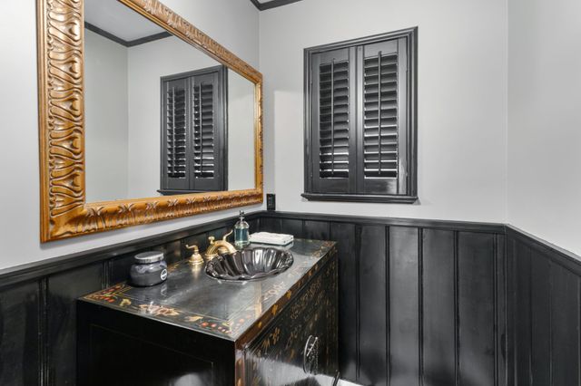 11451 Parkchester Drive, Dallas, TX 75230