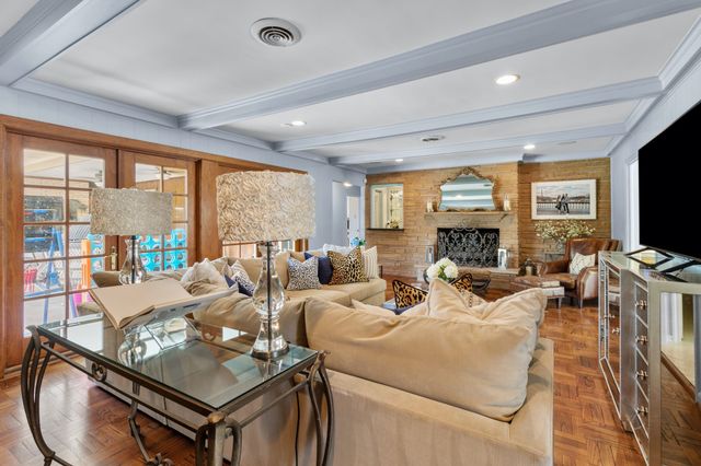 11451 Parkchester Drive, Dallas, TX 75230