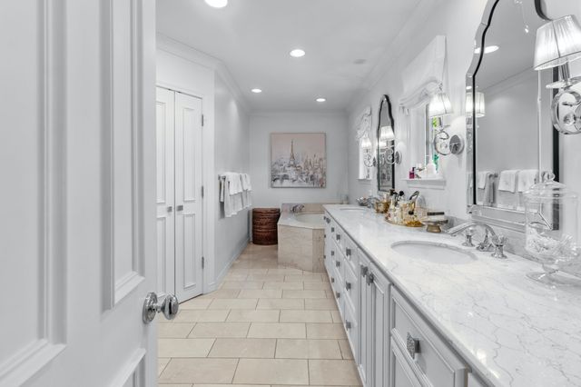 11451 Parkchester Drive, Dallas, TX 75230