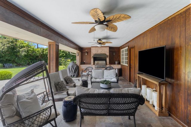 11451 Parkchester Drive, Dallas, TX 75230