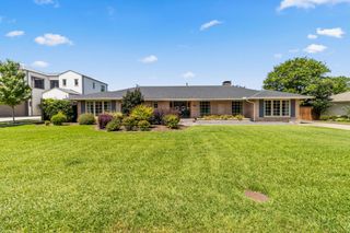 11451 Parkchester Drive, Dallas, TX 75230