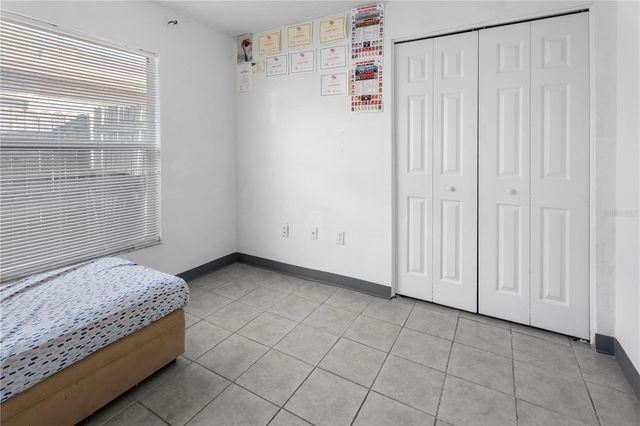 11852 LARK SONG LOOP, Riverview, FL 33579