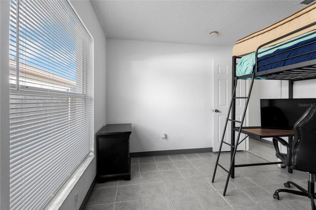11852 LARK SONG LOOP, Riverview, FL 33579